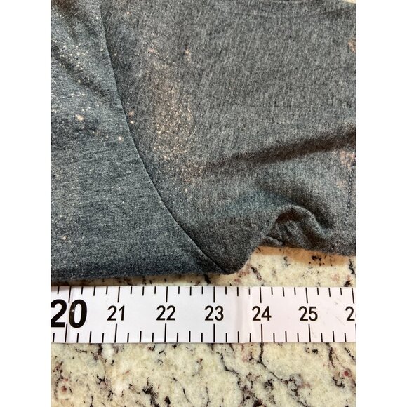 It’s Spooky Season  Gildan Bleached Graphic Tee XL Halloween Fall Bat Pumpkin - Picture 6 of 7